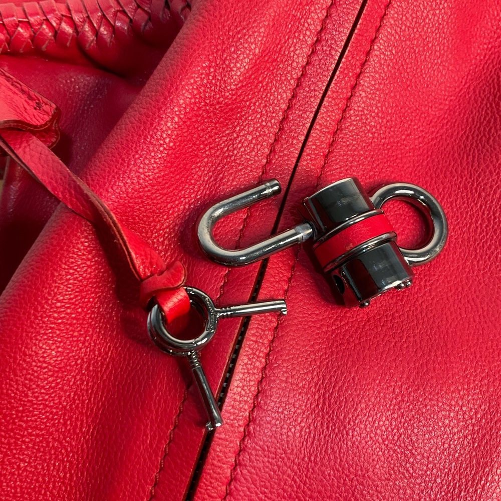 Salvatore Ferragamo Red Leather Shoulder Bag COA - Picture 15 of 16